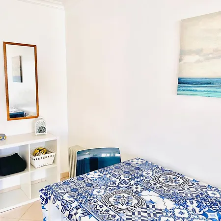7 - & Pool Apartment Alvor